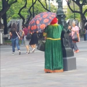 Meet your Posher, Allison